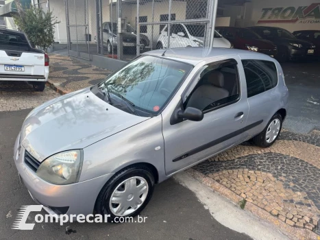 Renault Clio Authentique 1.0 8V 3p 2 portas
