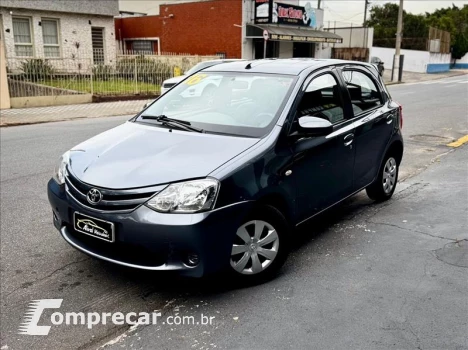 Toyota ETIOS 1.3 X 16V 4 portas