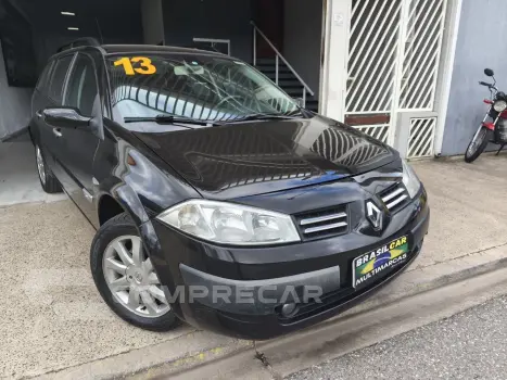 Renault MEGANE 1.6 DYNAMIQUE GRAND TOUR 16V FLEX 4P MANUAL 4 portas