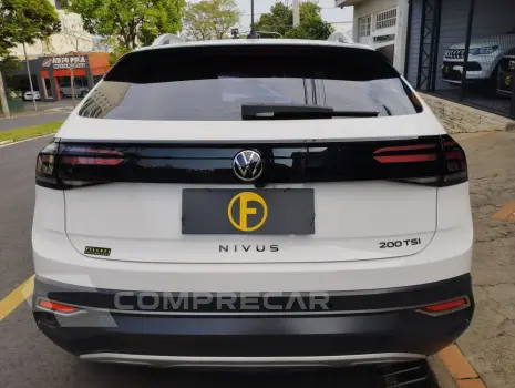 Nivus 1.0 4P FLEX 200 TSI HIGHLINE TURBO AUTOMÁTICO