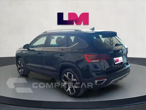 TAOS 1.4 250 TSI TOTAL FLEX HIGHLINE AUTOMÁTICO