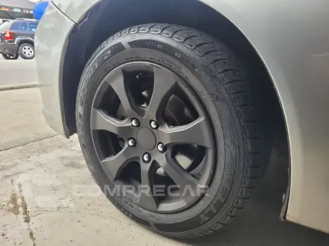 Civic Sedan EXS 1.8/1.8 Flex 16V Aut. 4p