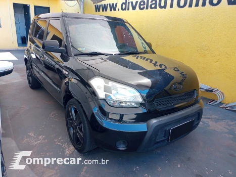 Kia SOUL 1.6 U 163 16V 4 portas