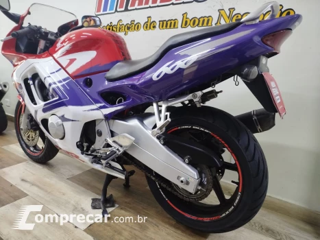 CBR 600 F