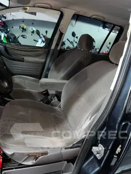 ZAFIRA 2.0 MPFI Elegance 16V
