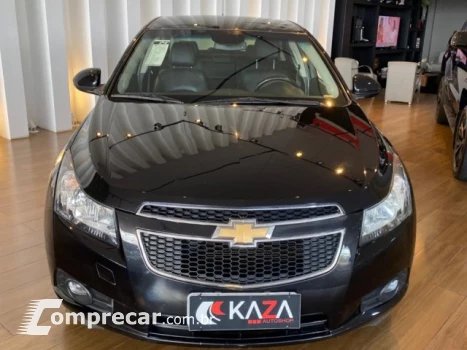 CRUZE SEDAN - 1.8 LT 16V 4P AUTOMÁTICO