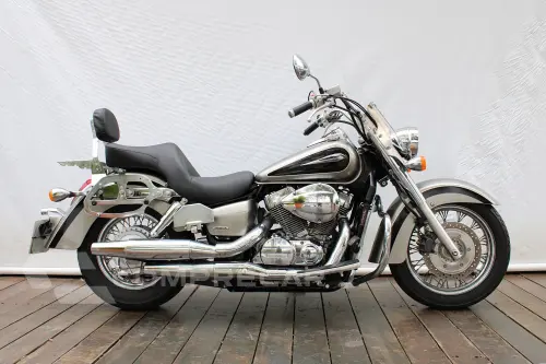 HONDA SHADOW 750