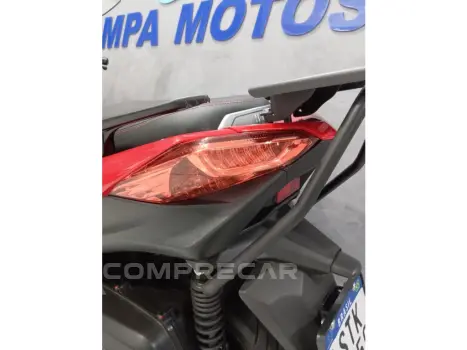 XMAX 250 ABS