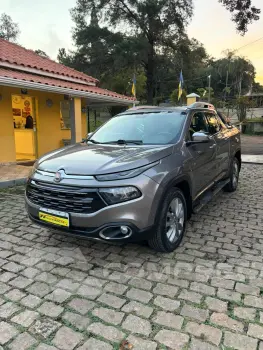 Fiat TORO 2.0 16V Turbo Ranch 4WD AT9 4 portas