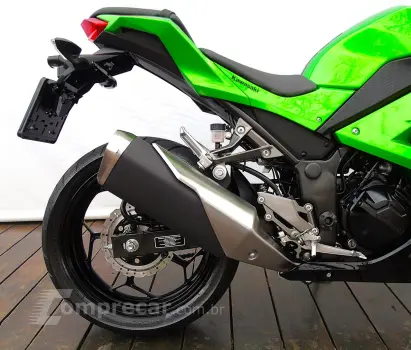 KAWASAKI NINJA 300