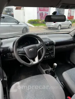 CLASSIC 1.0 MPFI Sedan 8V