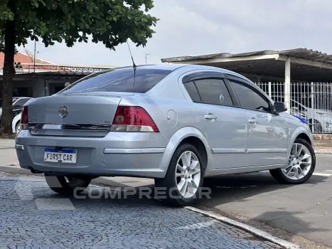 VECTRA 2.0 MPFI ELEGANCE 8V FLEX 4P AUTOMÁTICO
