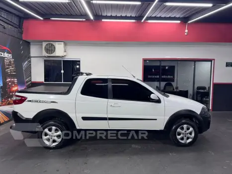 Strada Freedom Cd 1.4 3 portas