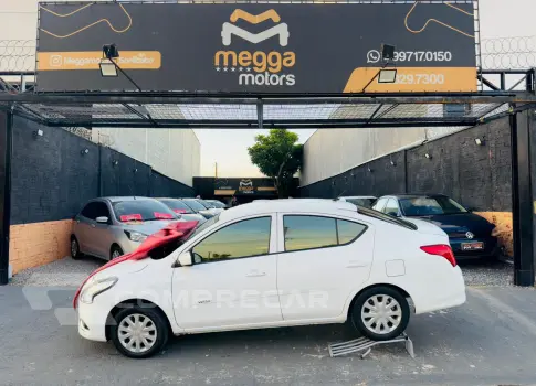NISSAN Versa Sedan 1.6 16V 4P FLEX SV 4 portas