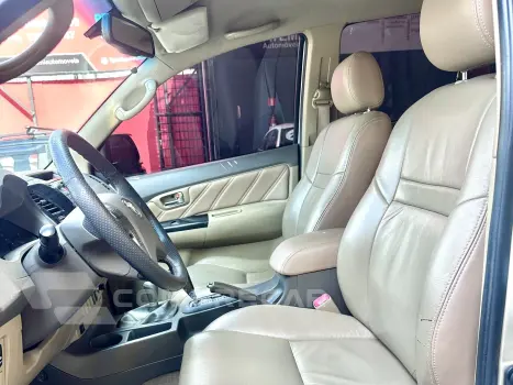 HILUX SW4 3.0 SRV 4X4 16V TURBO INTERCOOLER DIESEL 4P AUTOMÁ