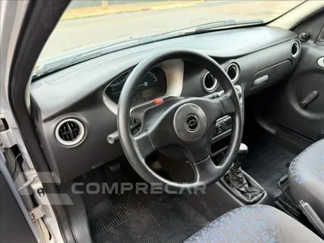 CELTA 1.0 MPFI Life 8V