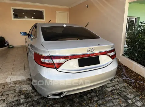 AZERA 3.0 MPFI GLS V6 24V