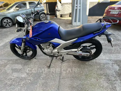 Yamaha FAZER 250