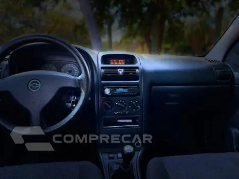 ASTRA 2.0 MPFI Advantage 8V