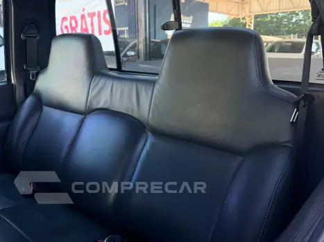 S10 2.4 MPFI Executive 4X2 CD 8V