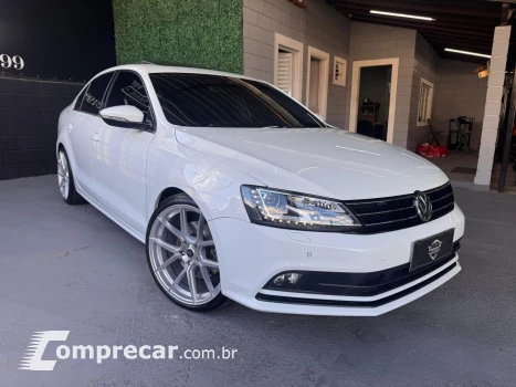 Volkswagen JETTA Highline 2.0 TSI 16V 4p Tiptronic 4 portas