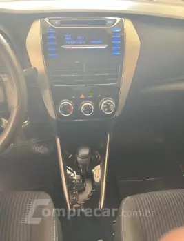 YARIS 1.5 16V Sedan XL