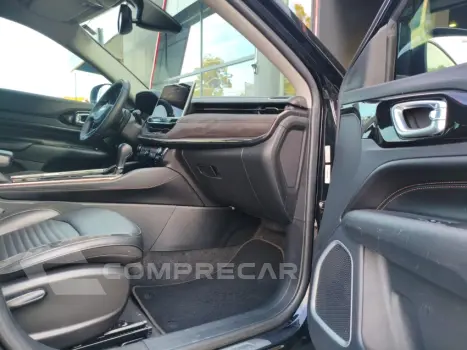COMMANDER 1.3 T270 Turbo Limited