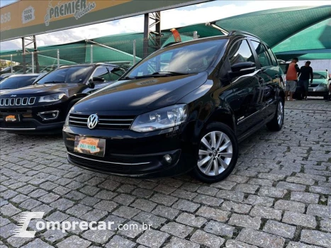 Volkswagen SPACEFOX 1.6 MI Sportline I-motion 8V 4 portas