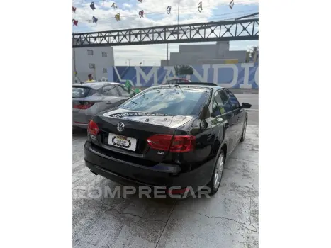 JETTA 2.0 COMFORTLINE FLEX 4P TIPTRONIC