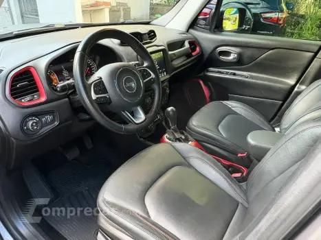 RENEGADE 2.0 16V Turbo Trailhawk 4X4