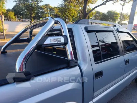 S10 2.4 MPFI Executive 4X2 CD 8V