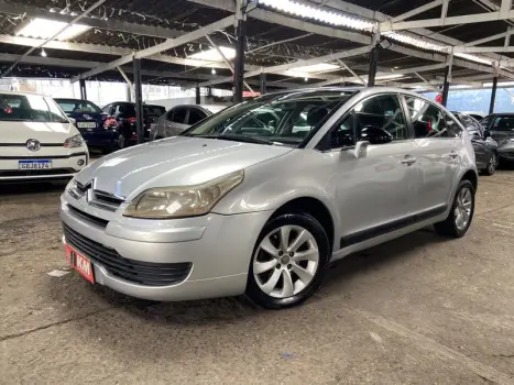 CITROEN C4 GLX 2.0 16V FLEX AUT. 4 portas
