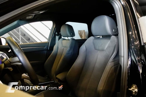 Q3 2.0 4P 40 TFSI PERFORMANCE BLACK QUATTRO TIPTRONIC AUTOMÁ