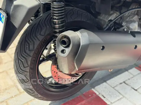 XMAX 250 ABS
