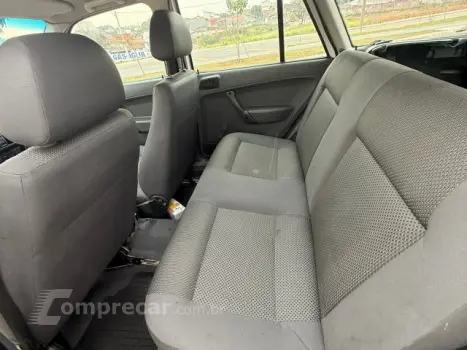 PARATI - 1.6 MI 8V 4P MANUAL G.IV