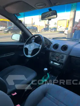 CELTA 1.0 MPFI VHC Spirit 8V