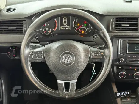 JETTA 2.0 COMFORTLINE FLEX 4P TIPTRONIC