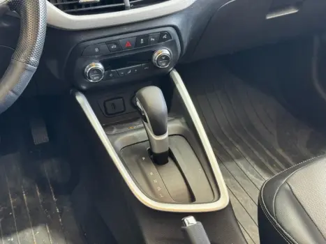 ONIX 1.0 TURBO FLEX PLUS PREMIER AUTOMÁTICO