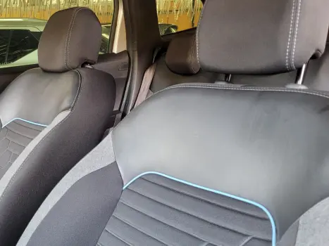 DUSTER Intense 1.6 16V Flex Aut.