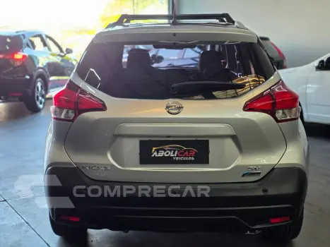 KICKS SV 1.6 16V FlexStar 5p Aut.