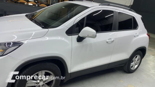 CHEVROLET TRACKER 1.0 Turbo LT 4 portas