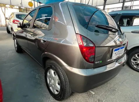 CELTA 1.0 MPFI LT 8V
