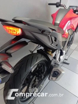 CB 300F