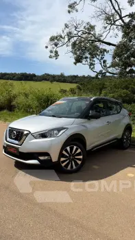 NISSAN KICKS 1.6 16V SL 4 portas