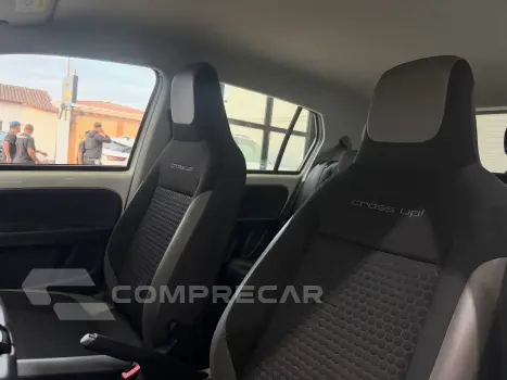 CROSS UP 1.0 TSI 12V