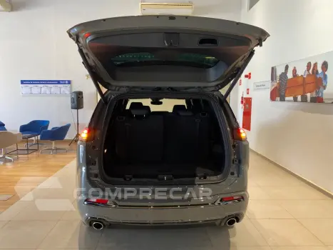 Commander 2.0 16V 4P HURRICANE 4 TURBO BLACKHAWK AUTOMÁTICO