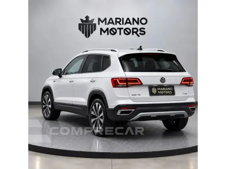 TAOS 1.4 250 TSI TOTAL FLEX HIGHLINE AUTOMÁTICO