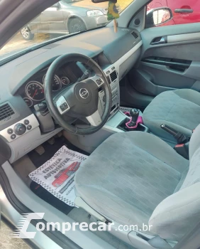 VECTRA 2.0 MPFI Elegance 8V