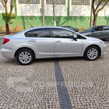 Civic Sedan LXS 1.8/1.8 Flex 16V Aut. 4p