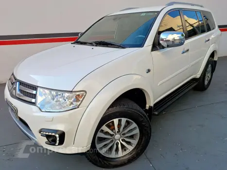 Pajero HPE 3.2 4x4 T.I. Dies. 5p Aut.